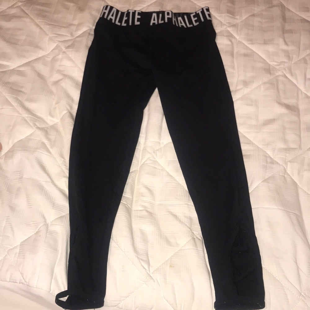 Alphalete leggings